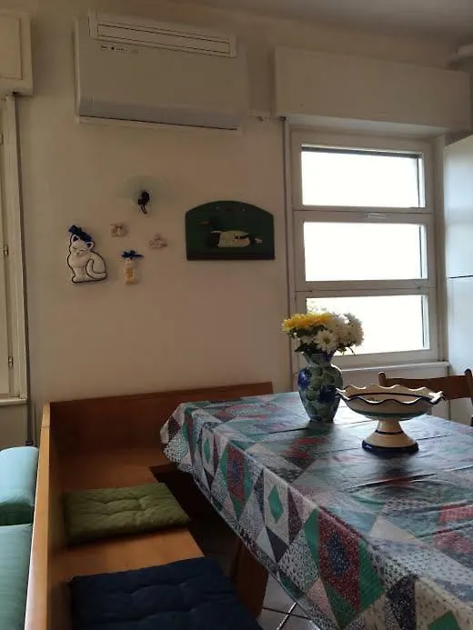 Park Apartment With Free Parking Bellagio 0*,